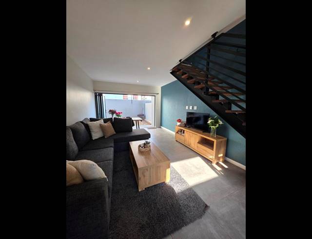 2 BEDROOM DUPLEX FOR SALE IN BROOKLYN